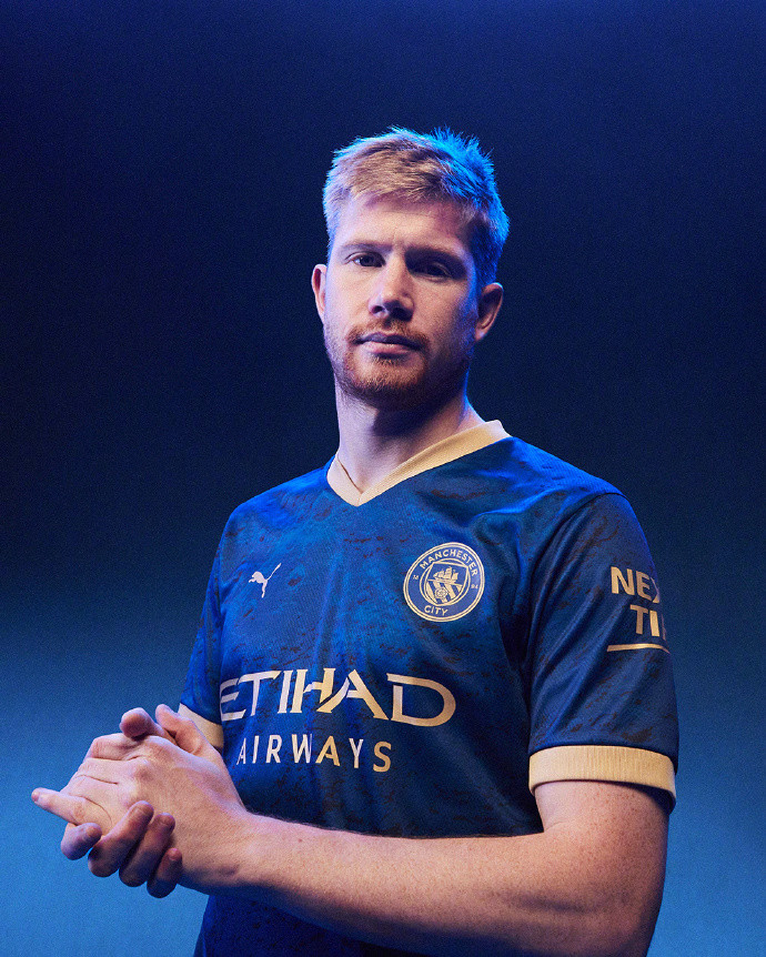 欧冠战报：西蒙屡献神扑，巴尔科拉中框，巴黎0-0闷平毕包