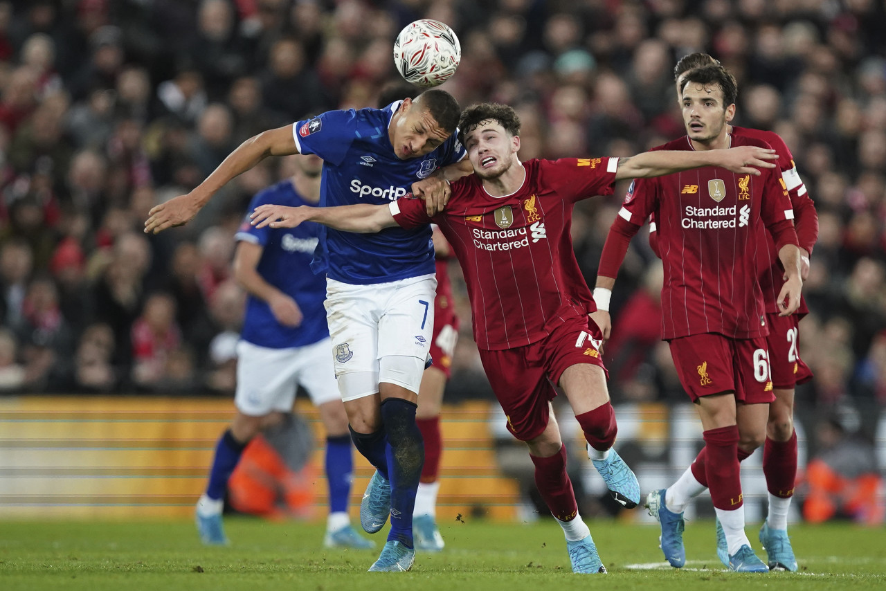 梅西的散步式踢法，背后会有怎样的技术含量？