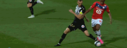 C罗晒与特朗普合照：感谢总统先生的邀请和热情欢迎