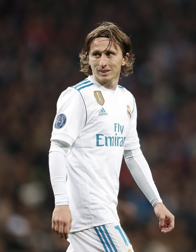 英媒：吉拉西夏窗可能加盟顶级俱乐部，其合同中有特殊解约金